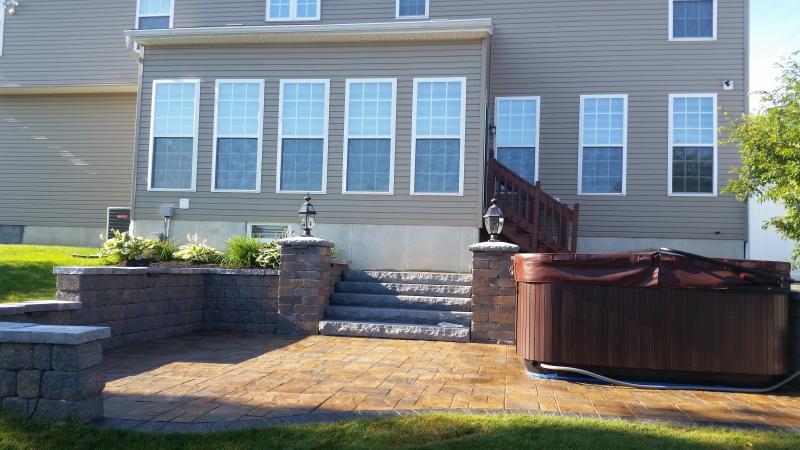 Split level paver patio in Lakeview